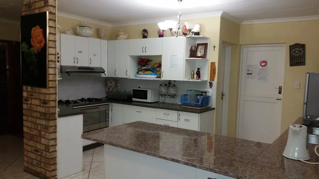 Guest house Ebenezer Guesthouse Bluewater Bay Port Elizabeth